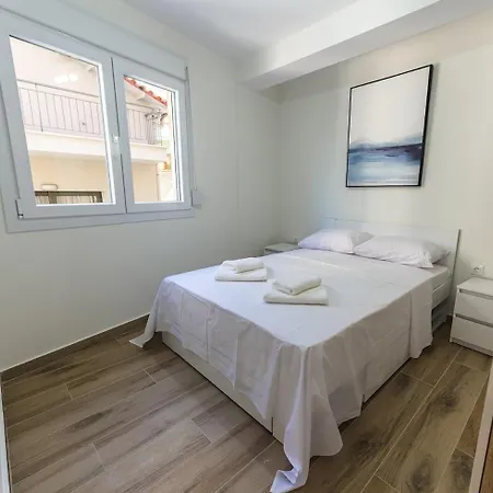 Bright 1br For 3 Fast Wifi Smart Tv Διαμέρισμα *